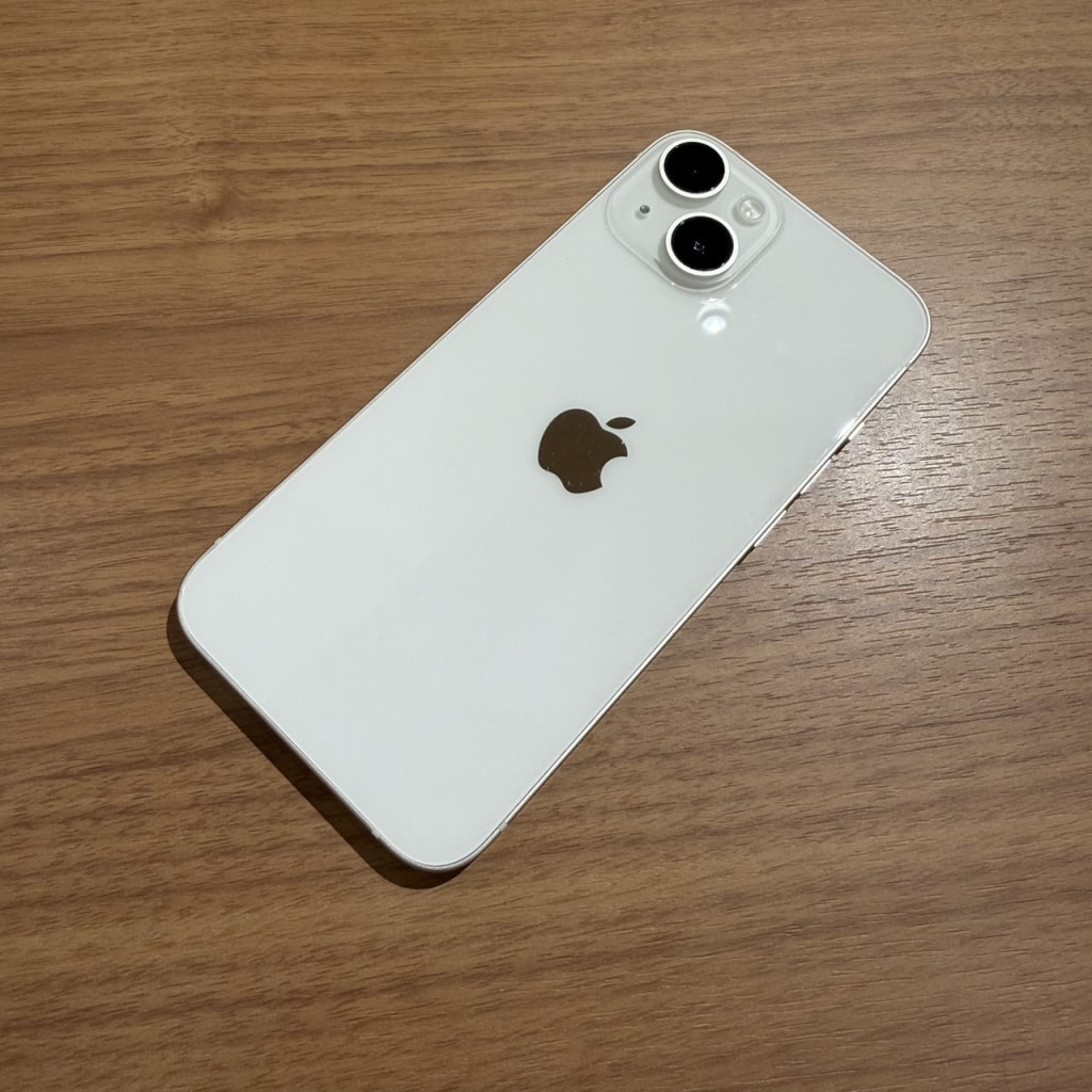 【ほぼ新品】iPhone14ホワイト本体 128GB SIMフリー ロック解除済 買取エリートなんば｜端末｜｜SIMロック解除(Softbank) iPhone14 128GB