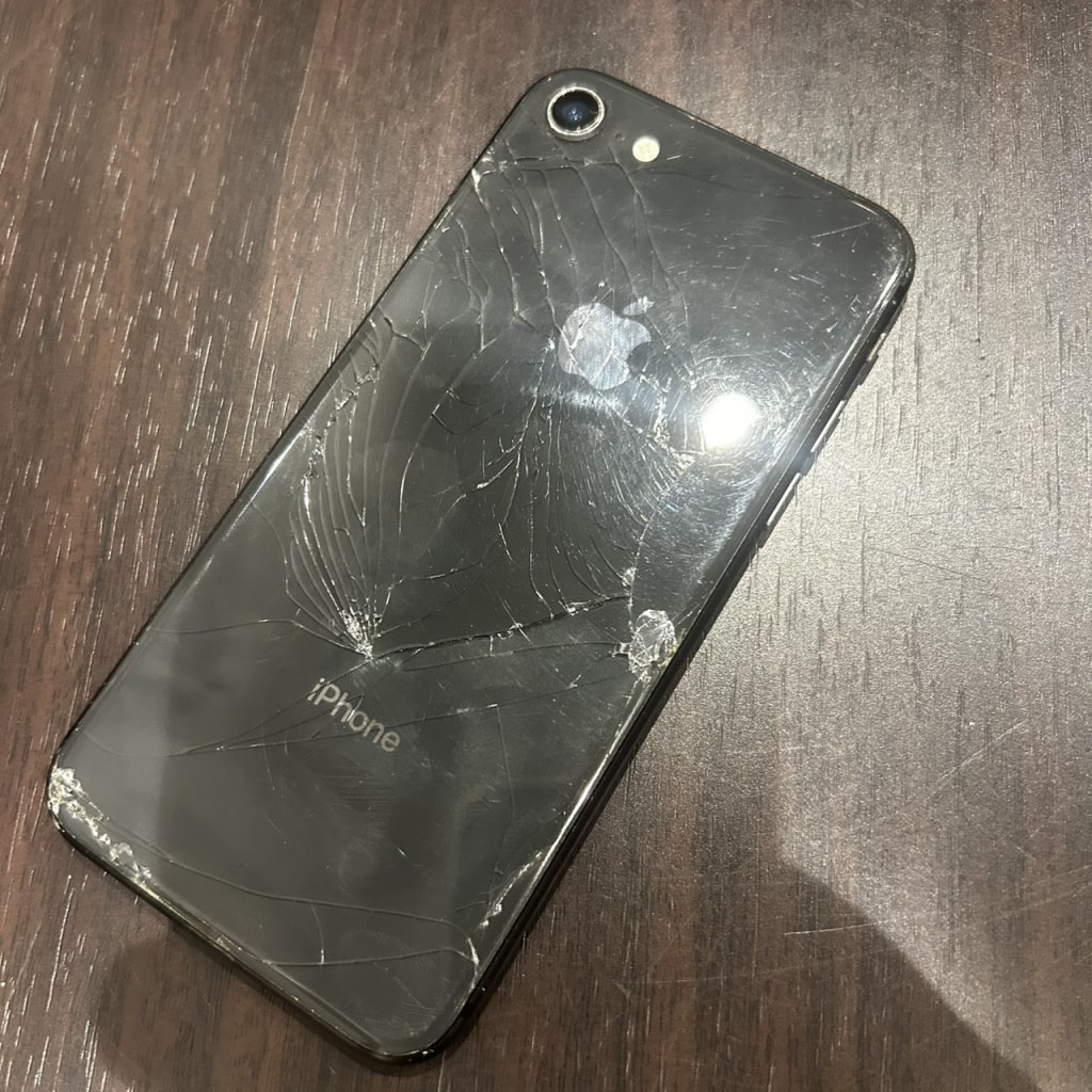SIMロック解除(Softbank) iPhone8 64GB スペースグレイ MQ782J/A