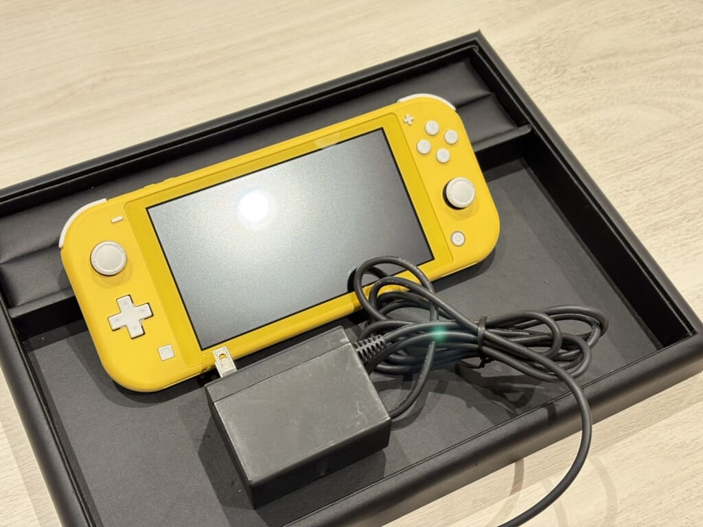Nintendo Switch Lite イエロー HDH-S-YAZAA