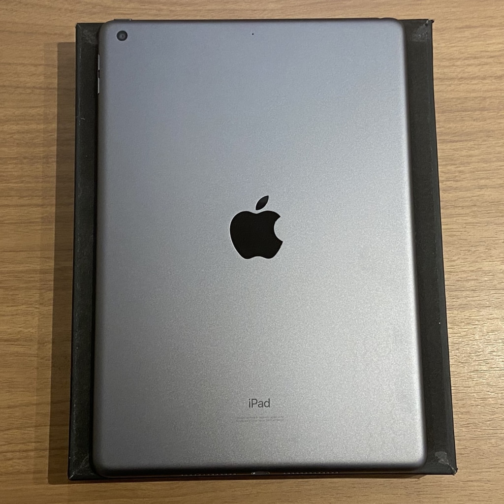 Apple iPad 第7世代 Wi-Fi 32GB スペースグレイ MW742J/A