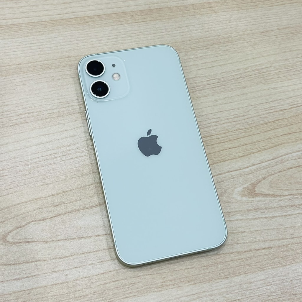SIMロック解除(au) iPhone12mini 64GB グリーン MGAV3J/A