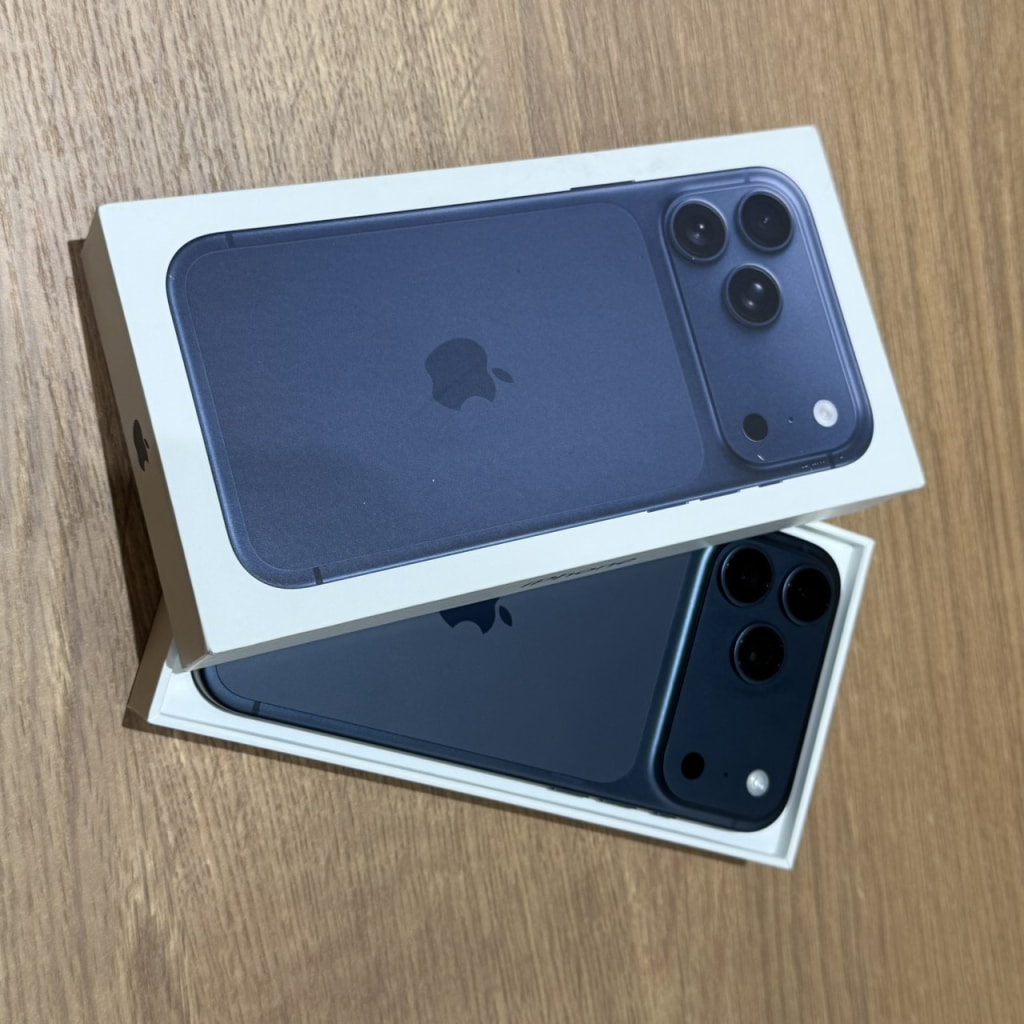 iPhone17 Pro Max 2TB ディープブルー MFXU4LL/A 海外版