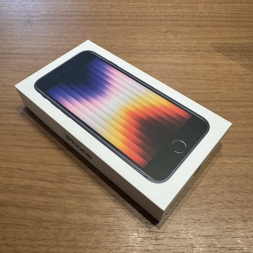 国内版SIMフリー iPhoneSE3 64GB ミッドナイト MMYC3J/A