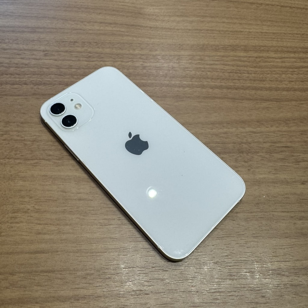 SIMロック解除(au) iPhone12 64GB ホワイト MGHP3J/A