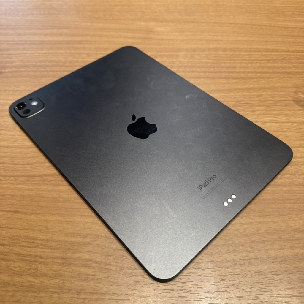 Apple iPad Pro 11インチ 第5世代 Wi-Fi 256GB スペースブラック MVV83J/A
