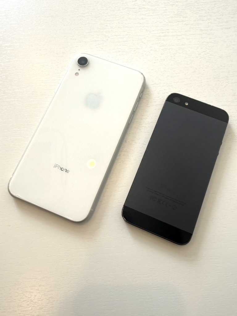 ジャンク iPhoneXR 64GB ホワイト MT032J/A iPhone5