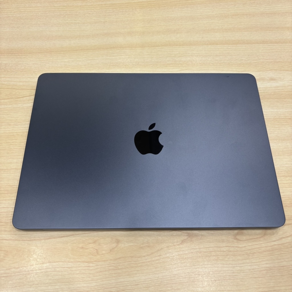 MacBook Air 13インチ M4 16GB 256GB ミッドナイト MW123J/A