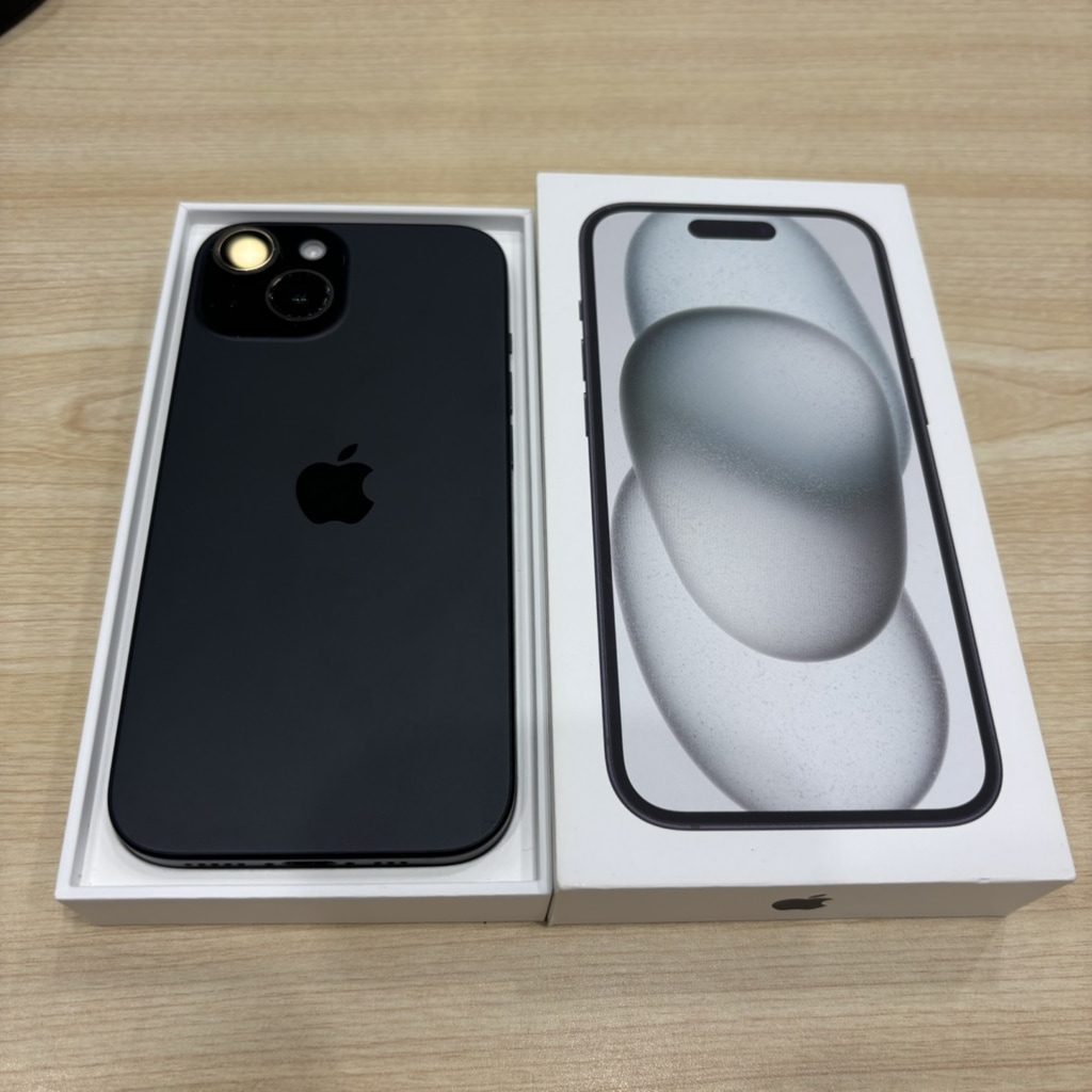 SIMロック解除(docomo) iPhone15 128GB ブラック MTMH3J/A