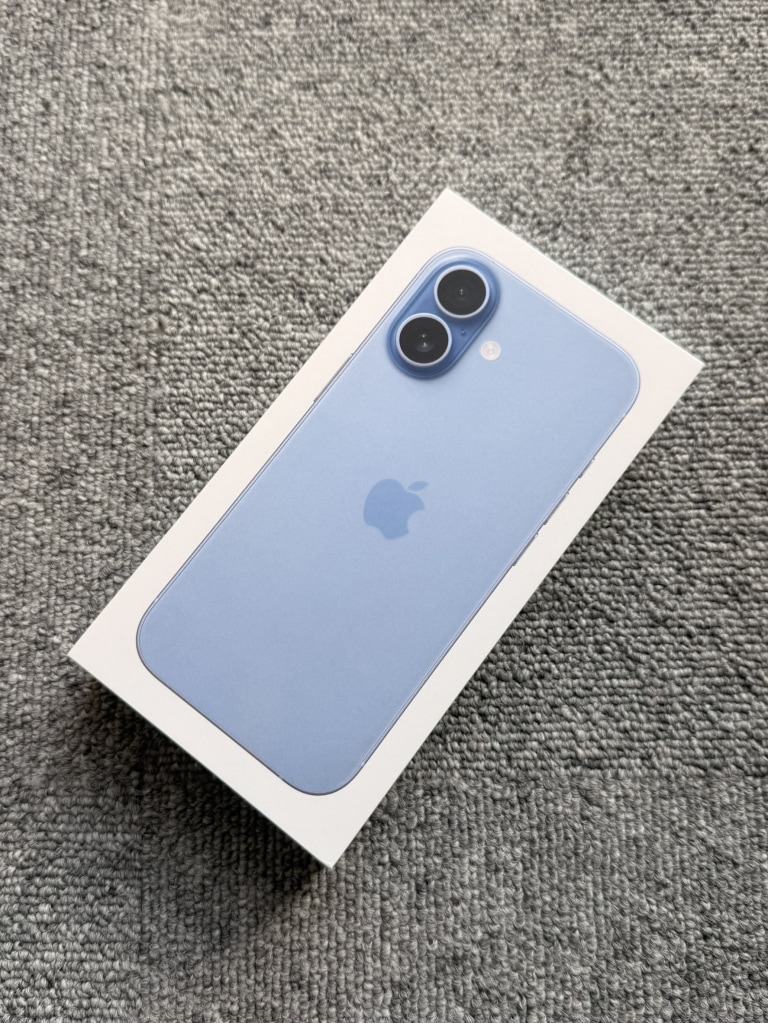 Apple iPhone17 256GB ミストブルー MG694J/A
