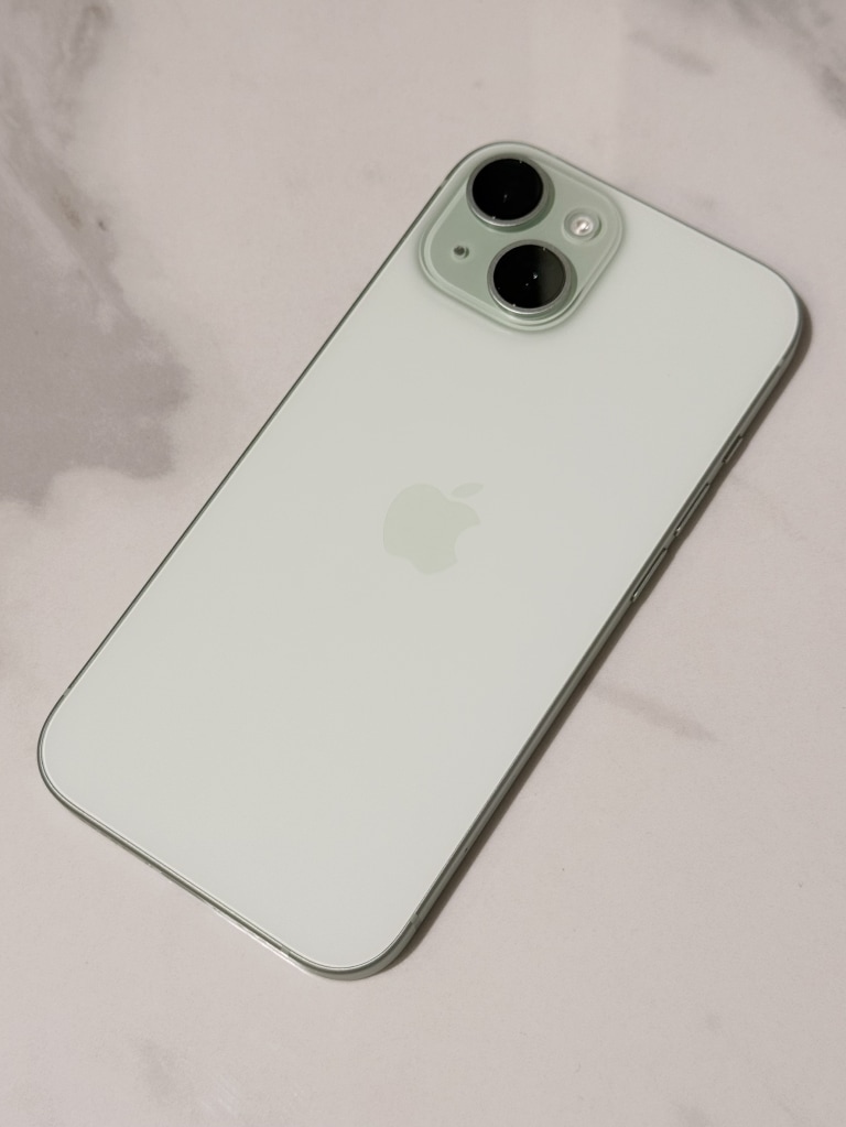 Apple iPhone15 128GB グリーン MTMM3J/A