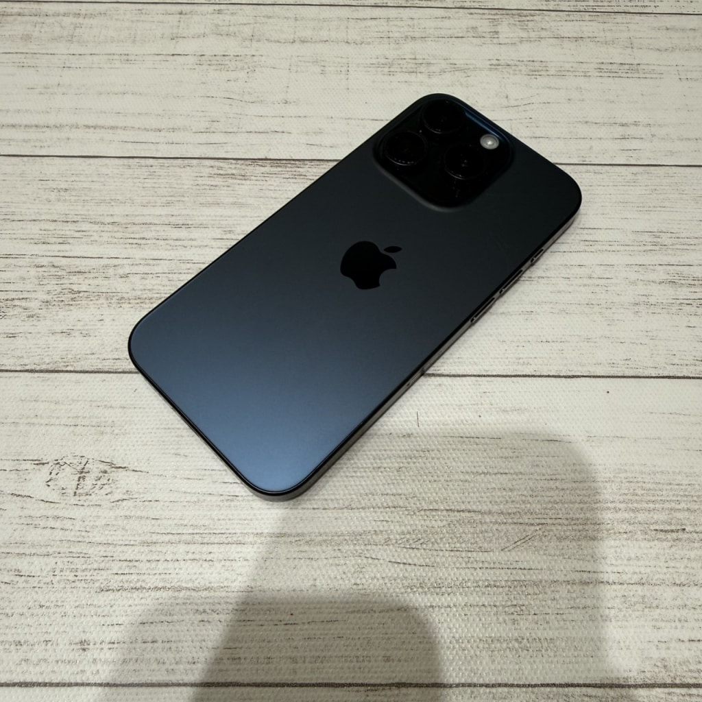 SIMロック解除(Softbank)iPhone15Pro 128GB ブルーチタニウム MTUA3J/A