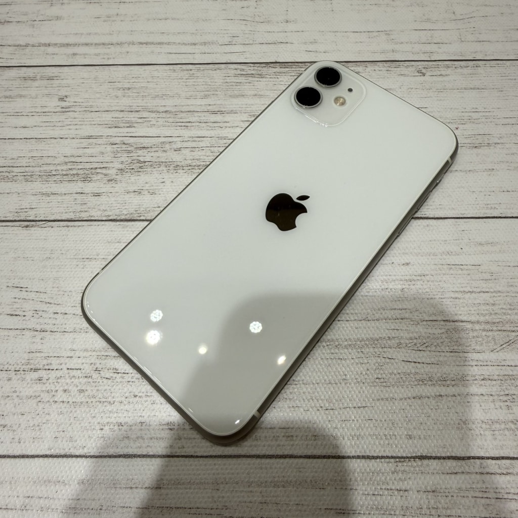 国内版SIMフリー iPhone11 64GB ホワイト MWLU2J/A