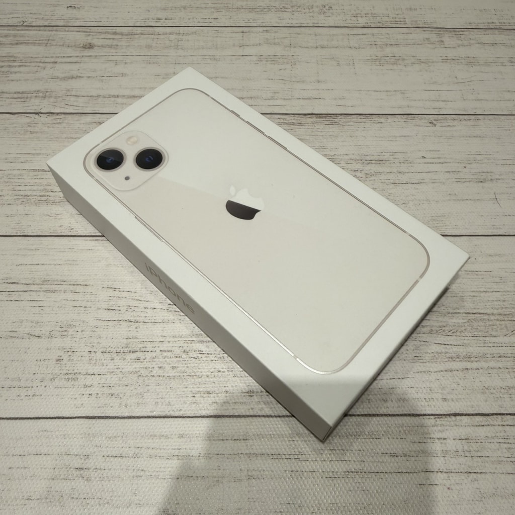 SIMロック解除(SoftBank)iPhone13 128GB スターライト MLND3J/A