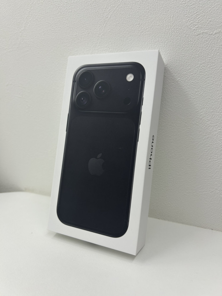 国内版SIMフリー Apple iPhone 18 Pro 256GB ブラック MJR54J/A