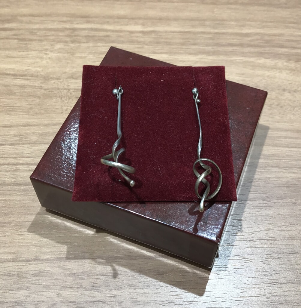 ジョージ ジェンセン フォーゲットミーノット ピアス 925