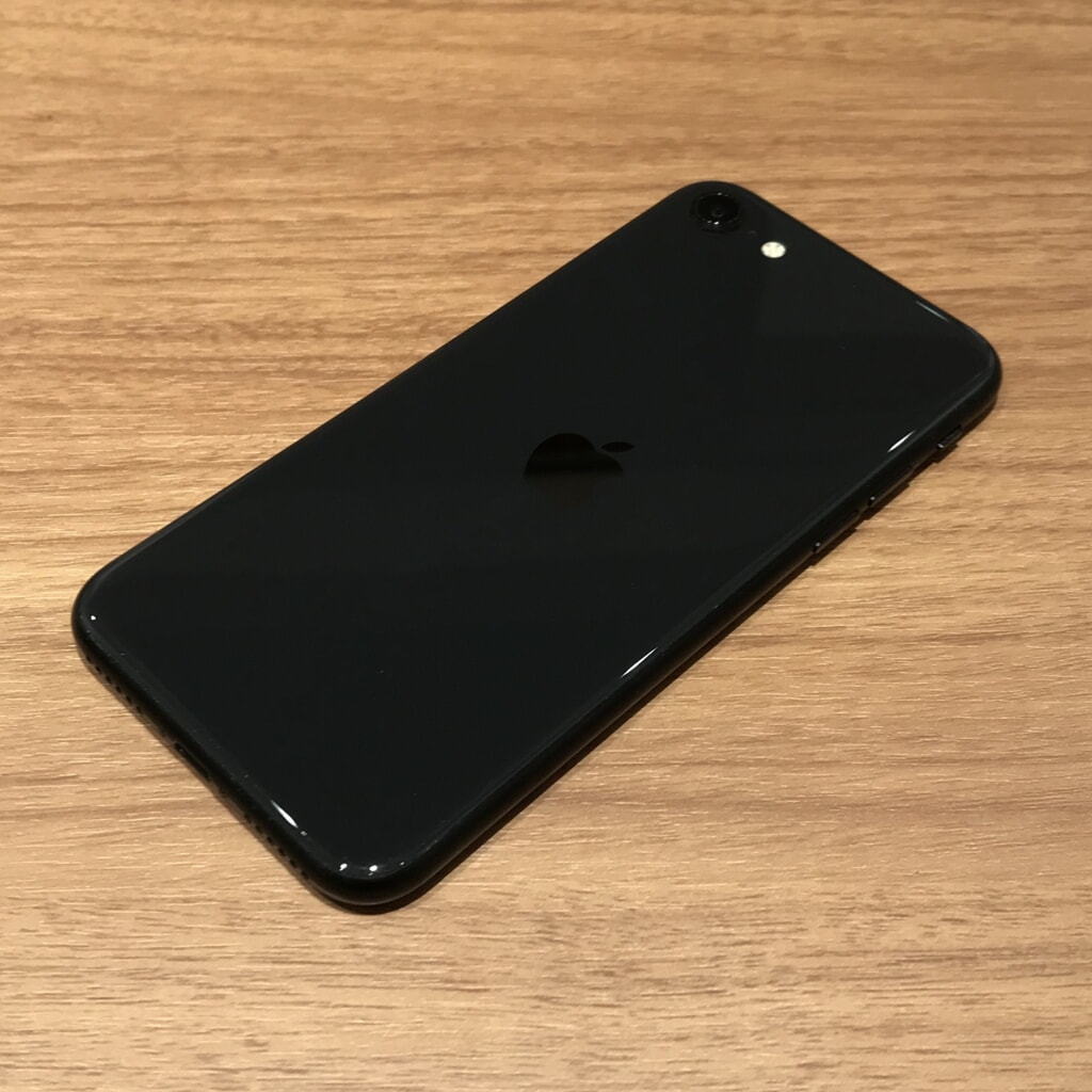 SIMロック解除(docomo)  iPhoneSE2 128GB ブラック MXD02J/A