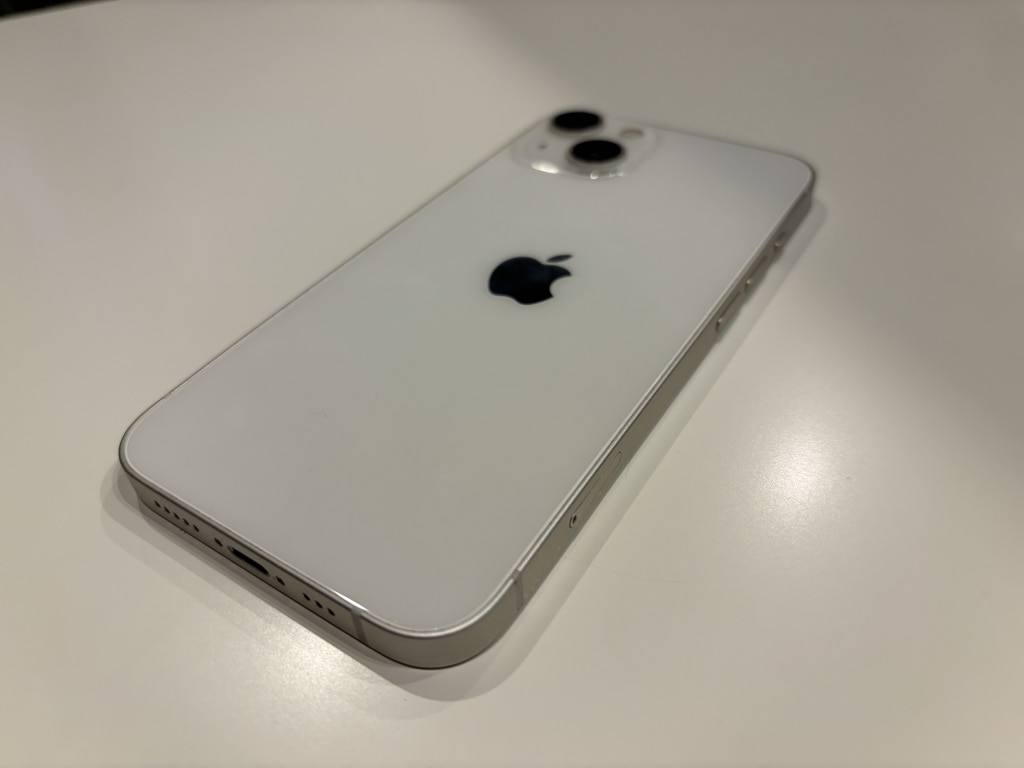 iPhone 13 128GB スターライト SIMロック解除済み 付属品完備 緑井店｜iPhone買取｜SIMロック解除(Softbank)iPhone13 128GB スター