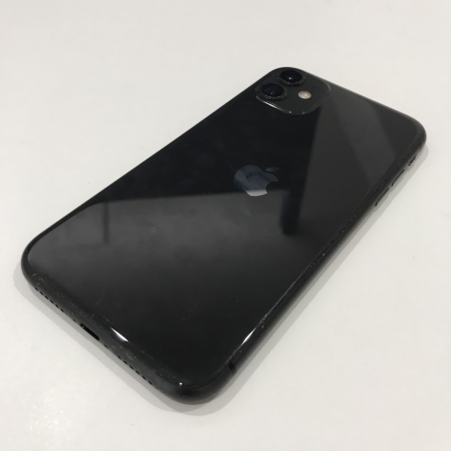 SIMロック解除(docomo)iPhone11 128GB ブラック MWM02J/A