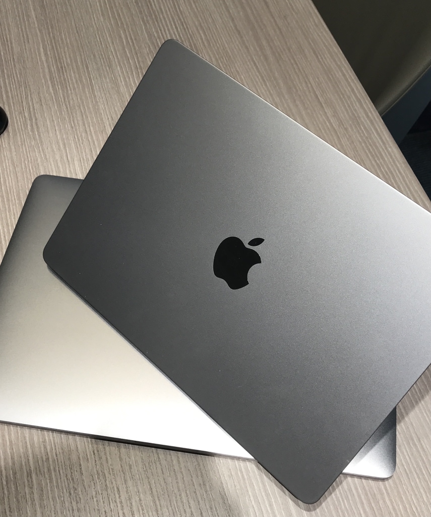 MacBook Air Liquid Retinaディスプレイ 13.6 スペースグレイ MLXW3J/A