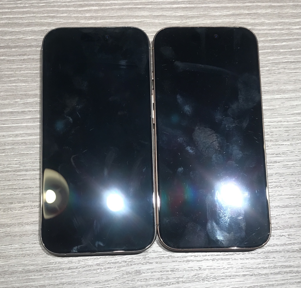 SIMロック解除(au) iPhone16 Pro 256GB デザートチタニウム MYN23J/A