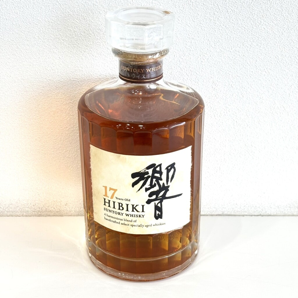 サントリー 響 17年 700ml/43度/瓶