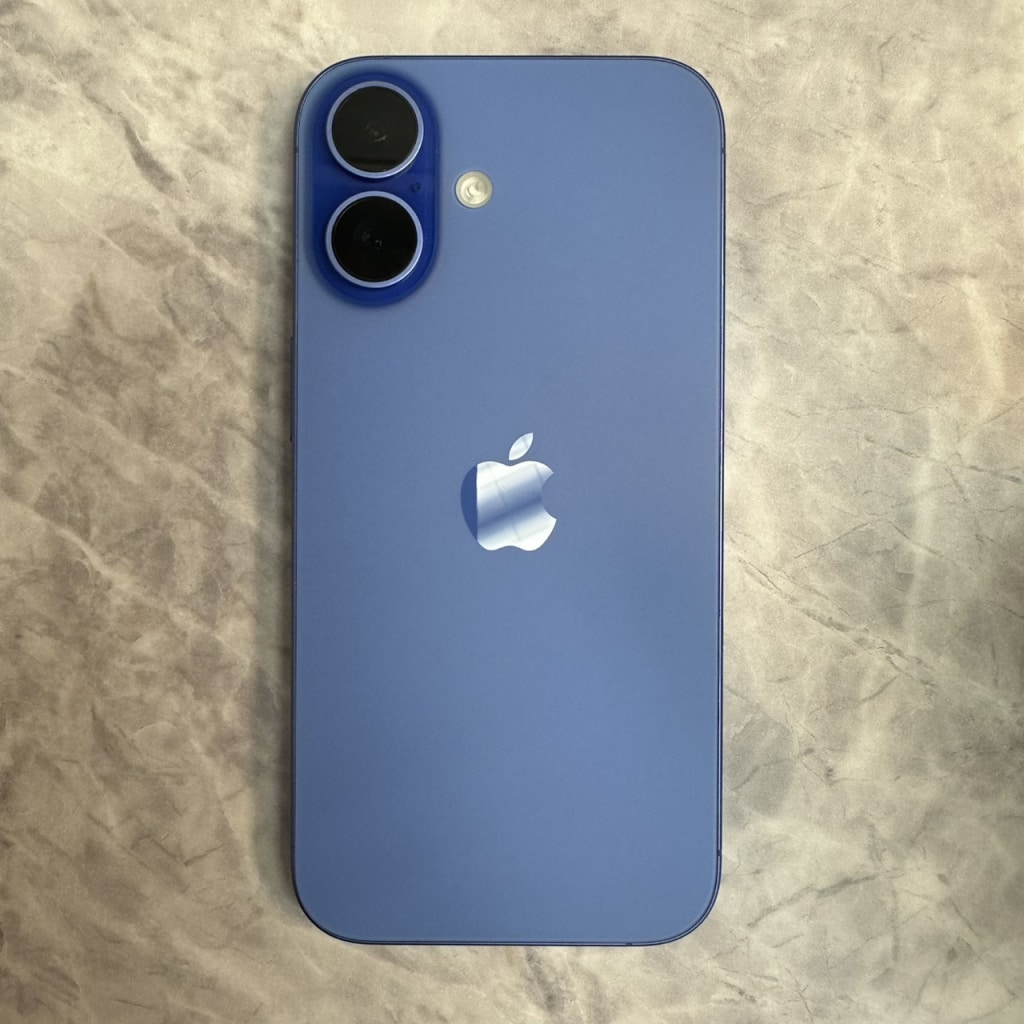 au/SIMロック解除 iPhone16 128GB ウルトラマリン MYDU3J/A