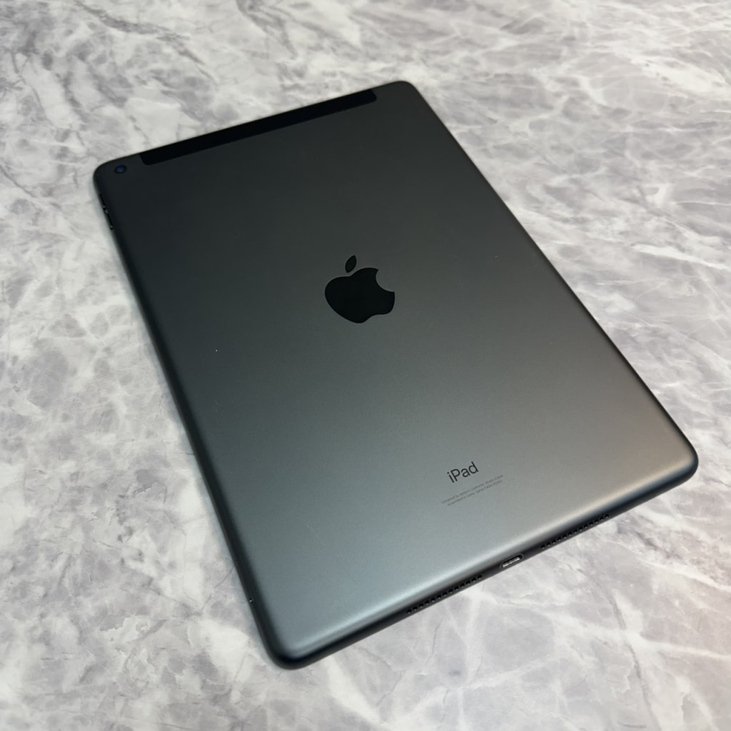 iPad 第9世代 Wi-Fi+Cellular 64GB MK473J/A