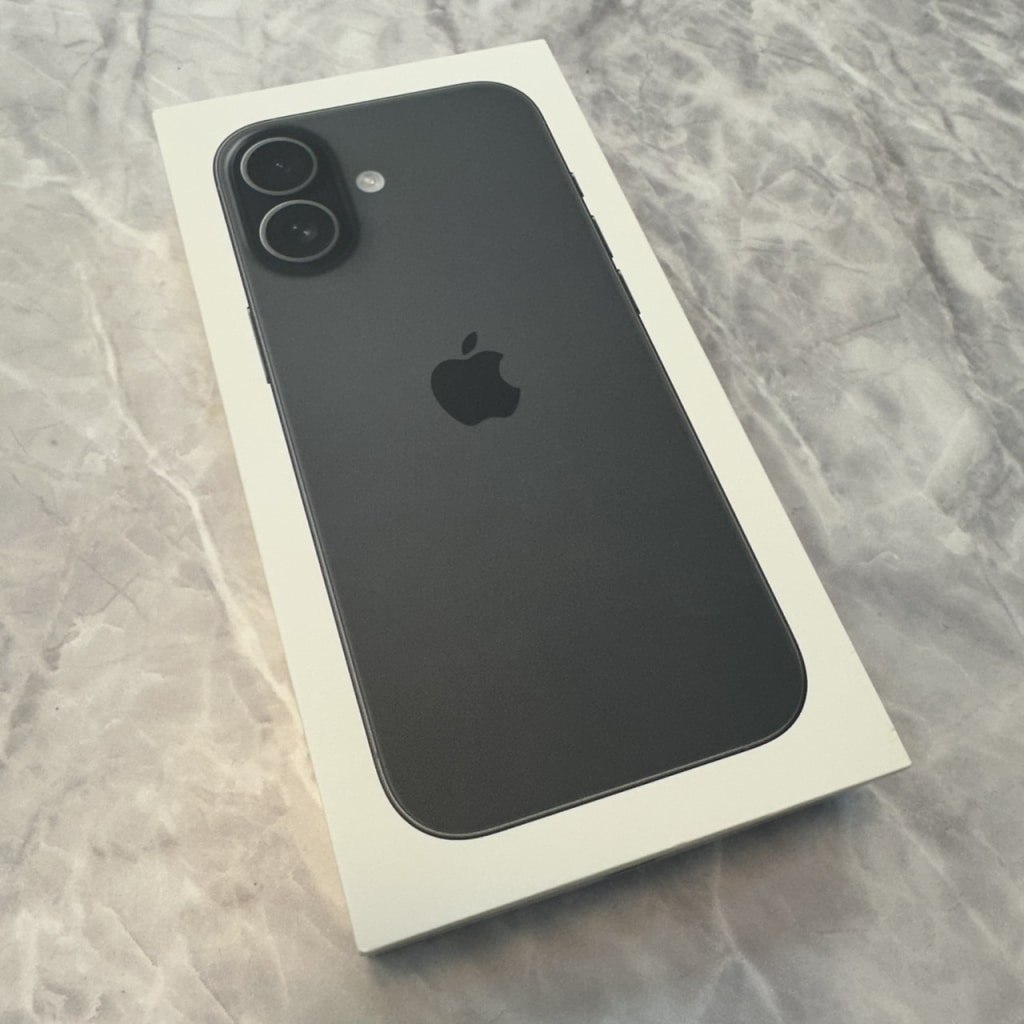 Apple iPhone17 256GB ブラック MG674J/A