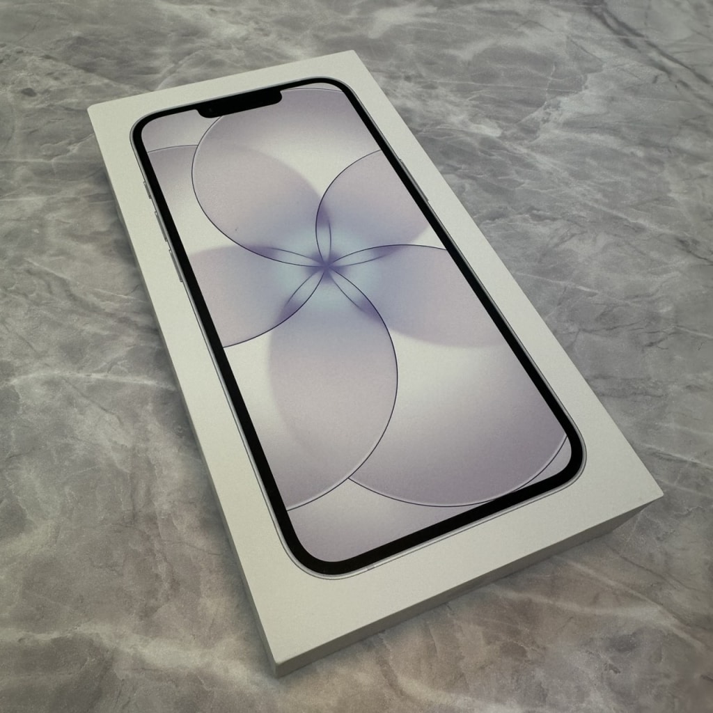SIMロック解除(Softbank) iPhone17e 256GB ホワイト MHRP4J/A