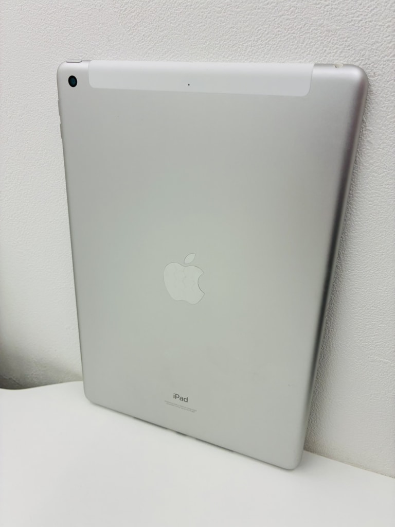 SIMロック解除(au) iPad 第9世代 Cellular 64GB シルバー MK493J/A