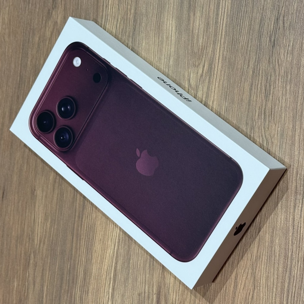 iPhone18 Pro Max 256GB バーガンディ MJX74J/A