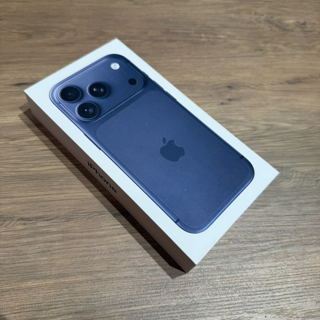 iPhone17 Pro 256GB ディープブルー MG874J/A