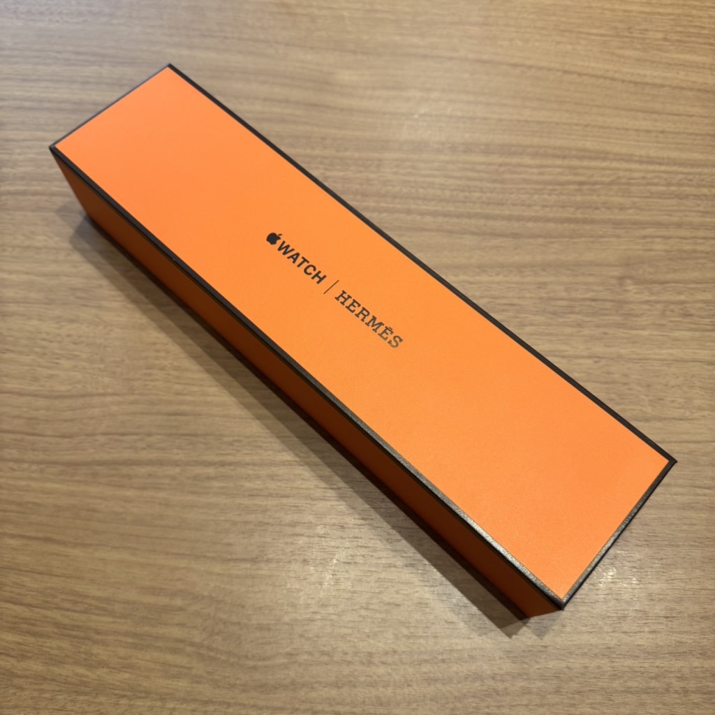 Hermes Series11 46mm GPS+Cellular チタニウム MFC64J/A