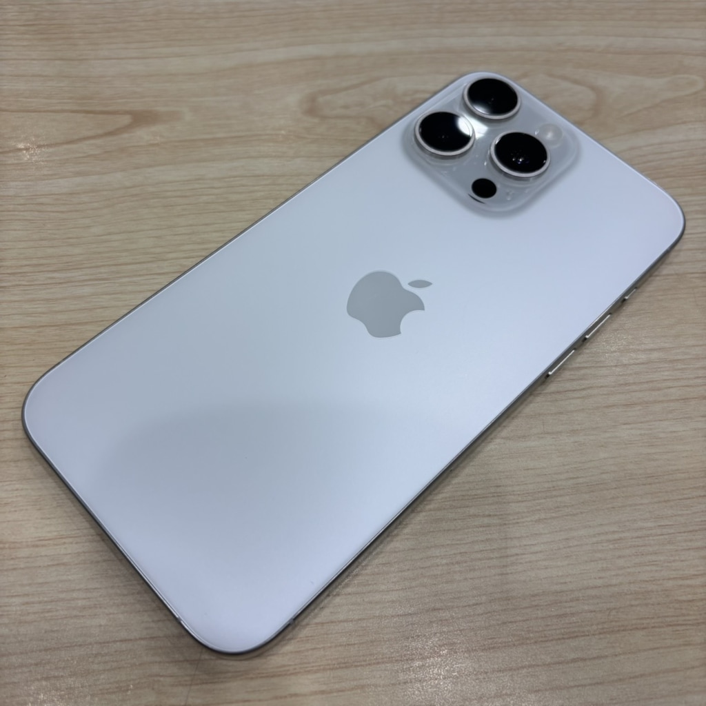 梅田店｜iPhone買取｜SIMロック解除(au) iPhone15ProMax 256GB